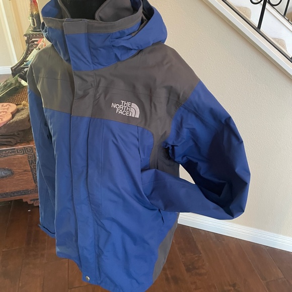 THE NORTH FACE mens Condor Tri Climate Jacket - Picture 5 of 16